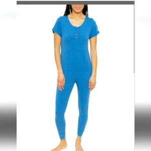 Smash and Tess. BNWT Anyday Romper in Becoming Blue. Size xxs
